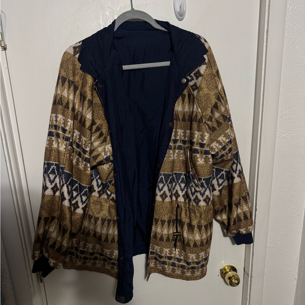 Vintage Casual Club Women's Small Southwestern Patterned Reversible Jacket